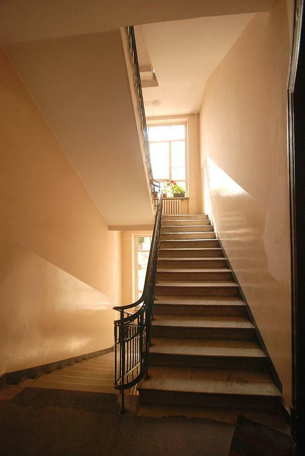 Nowy Apartament Wilcza ワルシャワ エクステリア 写真